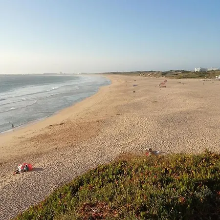 Hebe Peniche Hotel 2*