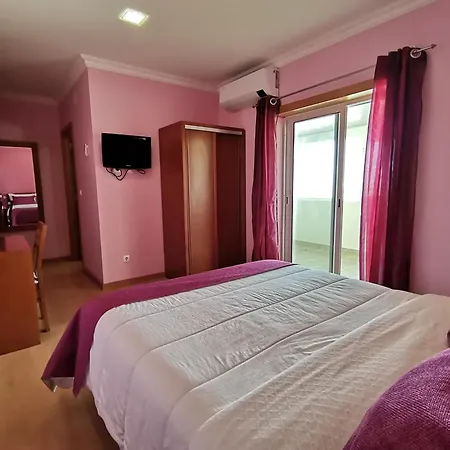 Hebe Hotel Atouguia Da Baleia