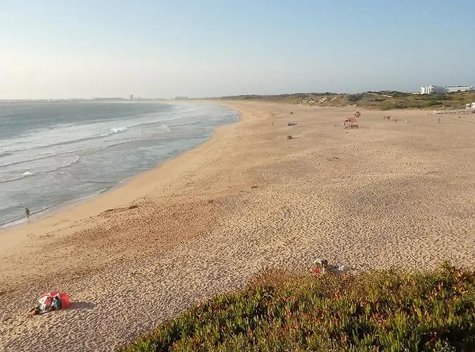 Hebe Peniche Hotel 2*