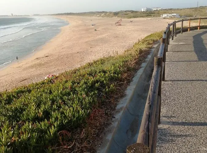 Hebe Peniche Atouguia Da Baleia